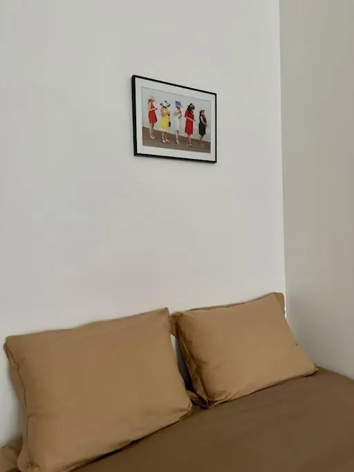 Apartment Appartement A Montmartre Paris
